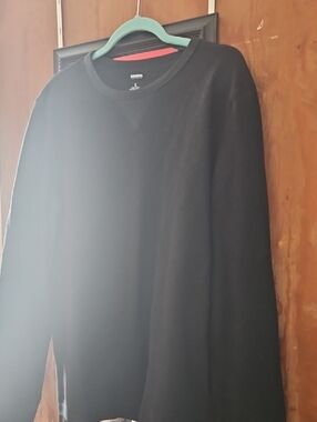 Sonoma Men's Black Crewneck Pullover